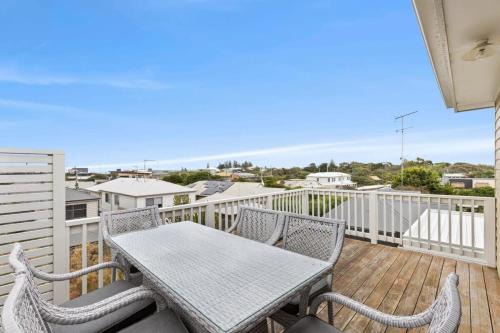 Ocean Grove Maison | Seaside Retreat - Steps from Surf and Cafes