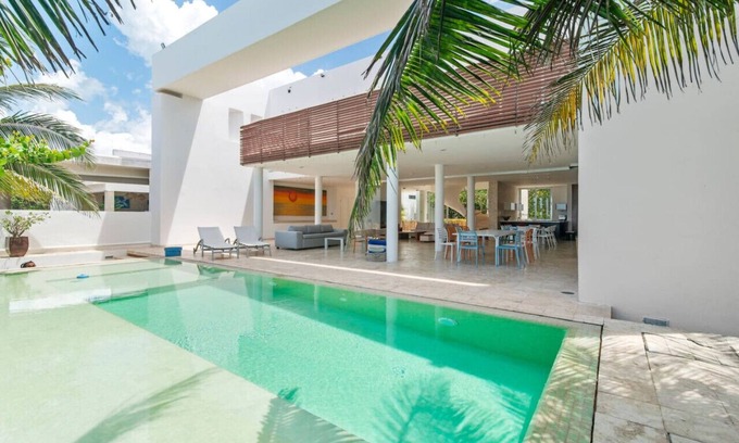Chicxulub Puerto Appartement | Seaside Villa - Padel & Glamping by LAHOS