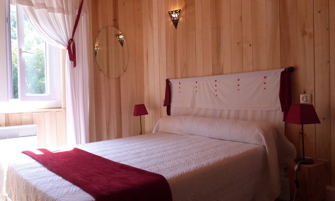 Axat Maison | GITE SAISONNIER AXAT AUDE ENTRE MER ET MONTAGNE AU PAYS DES CHATEAUX CATHARES