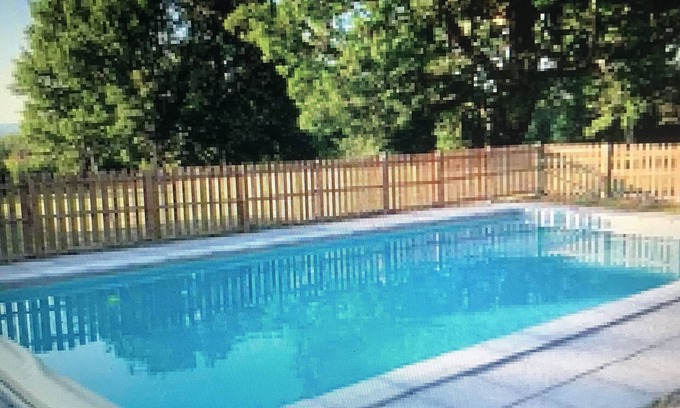 Jumilhac-le-Grand Cottage | Location saisonnière gite