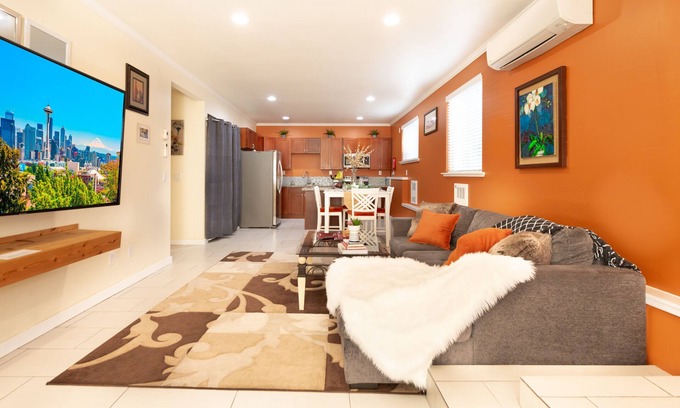 Brighton Appartement | Seattle Guest Suite with Private Yard