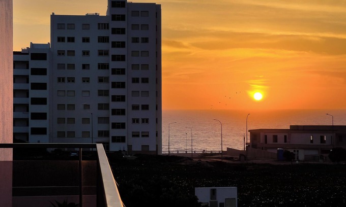 Praia de Santa Cruz Appartement | Seaview 1-Bedroom Apartment Walk to Beach & Restaurants, Sta Cruz Torres Vedras