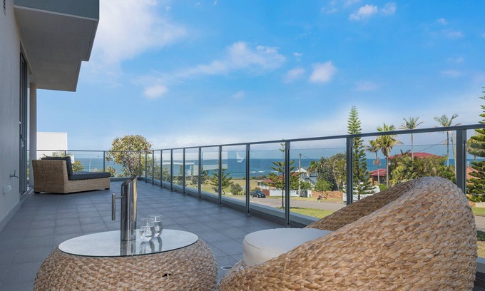Caves Beach Appartement | SeaView @ Caves Beach