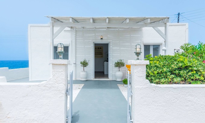 Mandrakia Maison | Seafront House - offre de dernière minute septembre