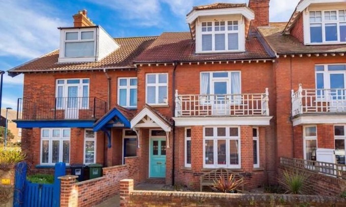 Sheringham Maison | Seaview Villa 5* luxurious accommodation near the beach