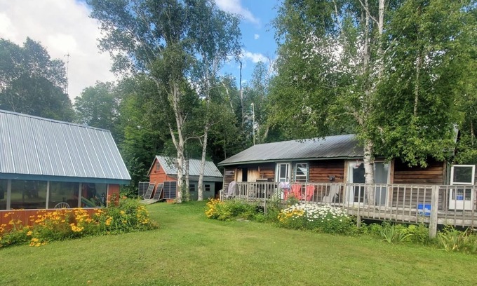 Unorganized Centre Parry Sound Maison | Secluded and serene lakefront cottage