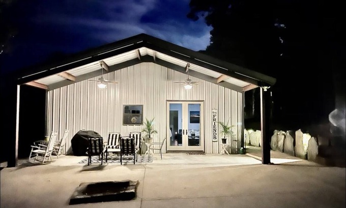 Searcy Appartement | Secluded, cozy and clean retreat only 8 minutes from Harding University!