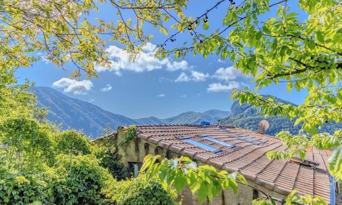 Salvezines Maison | Secluded home in Le Caunil