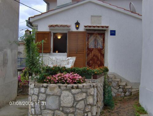 Beli Maison | Secluded house with a parking space Beli, Cres - 13893
