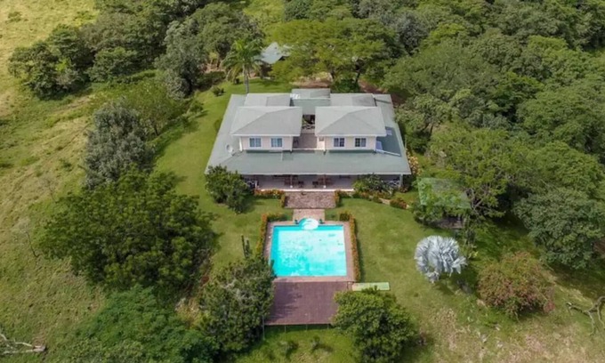Santa Barbara Autre | Secluded Luxury Horse Ranch