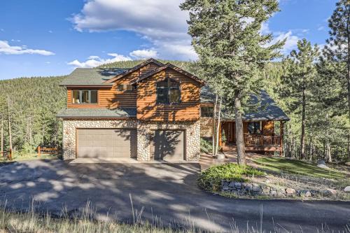 Shadow Mountain Maison | Secluded Mountain Sanctuary 4BR Family Friendly