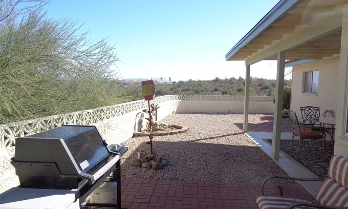 Fountain Hills Maison | Secluded, Snowbird Favorite, Pet Friendly, Close to Fountain Park