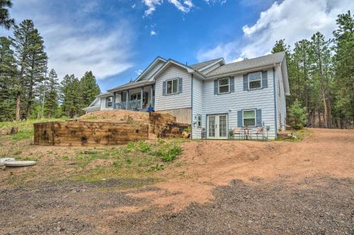 Woodland Park Maison | Secluded Woodland Park Home - Hike and Bike!