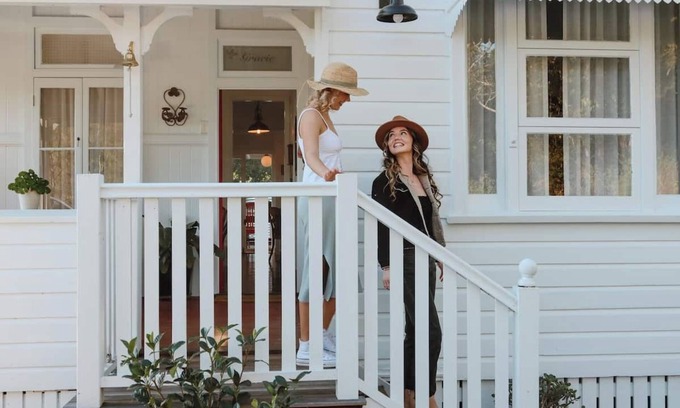 Mapleton Maison | Seclusion, Rest and Romance at Gracie Cottage!