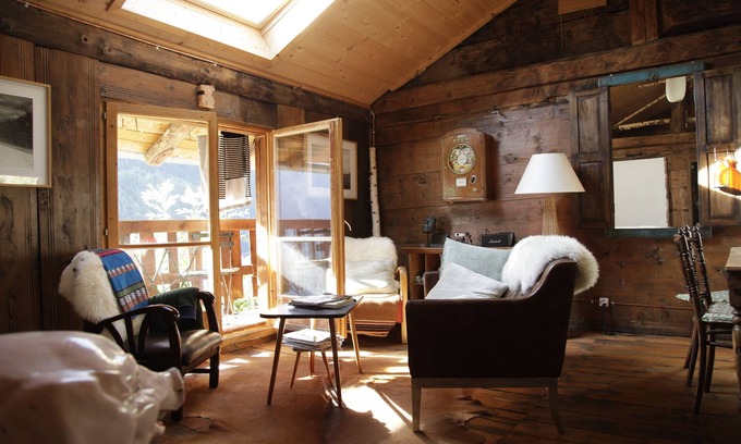 Le Tretien Chalet De Ski | Lieu secret dans les Alpes Suisses