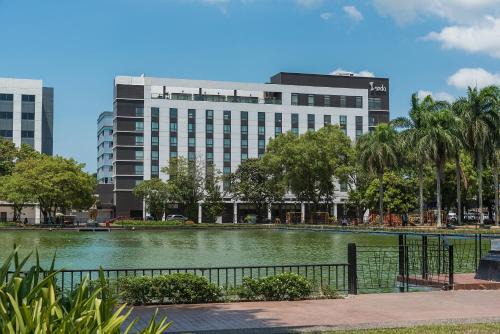 Bacolod Hôtel | Seda Capitol Central Hotel