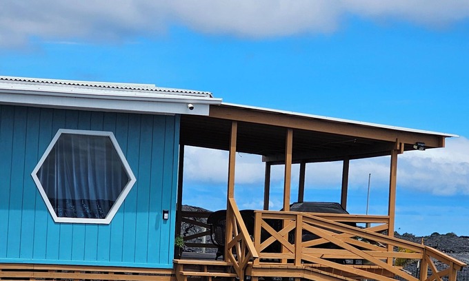 Pahoa Maison | See the Ocean, the mountain and the Stars!