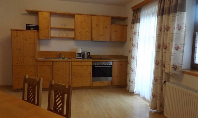 Nussdorf am Attersee Autre | Seeblick Deluxe Apartment für 4 Personen - Gasthof Steinbichler - Most- und Wildbauernhof Groiss