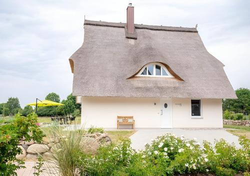 Am Salzhaff Maison | Seegras - Ferienhaus mit Kamin, Sauna und Meerblick