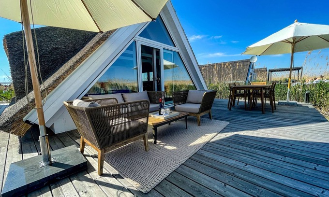 Rust Maison | Seehütte Sonnenschilf - Premium Hide-away in Rust Direkt am Neusiedlersee