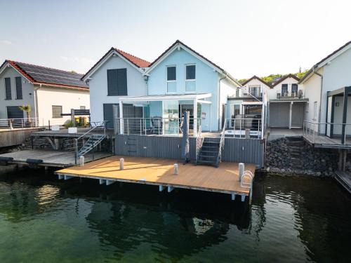 Mucheln Maison | Seehaus Pippa mit Sauna and Whirlpool direkt am See