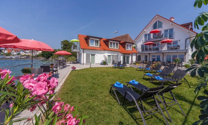 Hagnau Hôtel | Seehotel BelRiva, appartement moderne au bord du lac, plage, petit-déjeuner