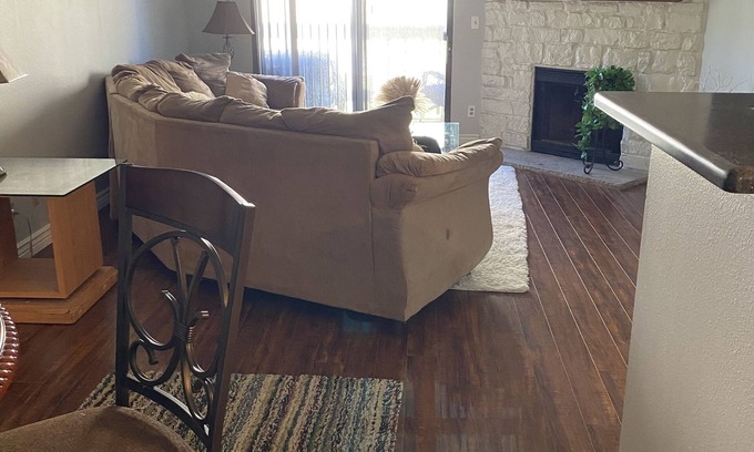 Lowry Field Copropriété | Seeking a cozy home away from home?
