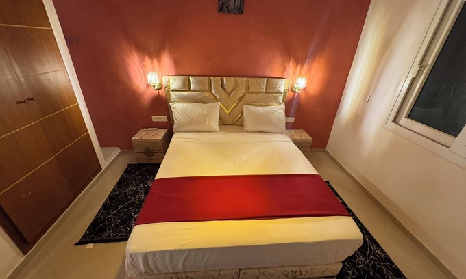 Cite Al Mohammadi Appartement | Apparemment de luxe décoré avec Goût