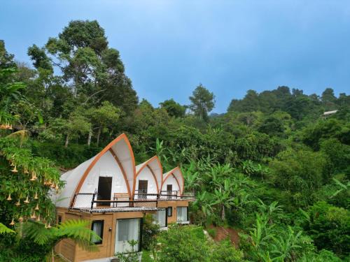 Pancawati Autre | Selayang Olivehill - Kemewahan Glamping di Hutan