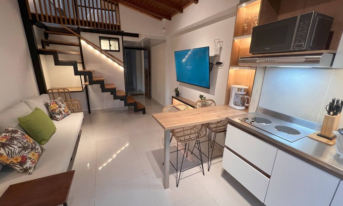 Santa Fe Appartement | SELECT Medellin-303-1-bedroom apartment with AC and WiFi in charming Medellín