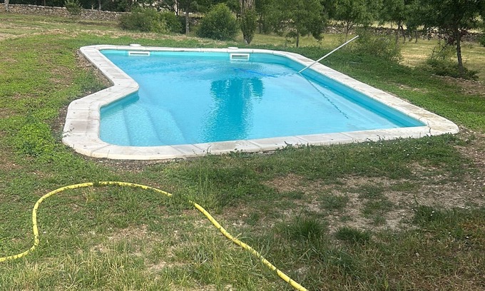 La Salceda Cottage | Gîte La Solanilla pour 12 personnes