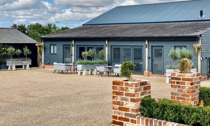 Mount Bures Appartement | Self Catering Apartment on the Essex/Suffolk border