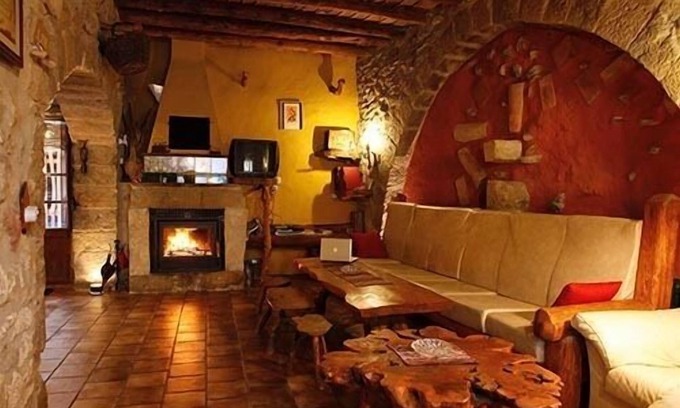 Enroig Cottage | Gîte Art Rustic pour 12 personnes