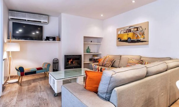 Balaguer Cottage | Gîte Ca Ca Josefa pour 8 personnes
