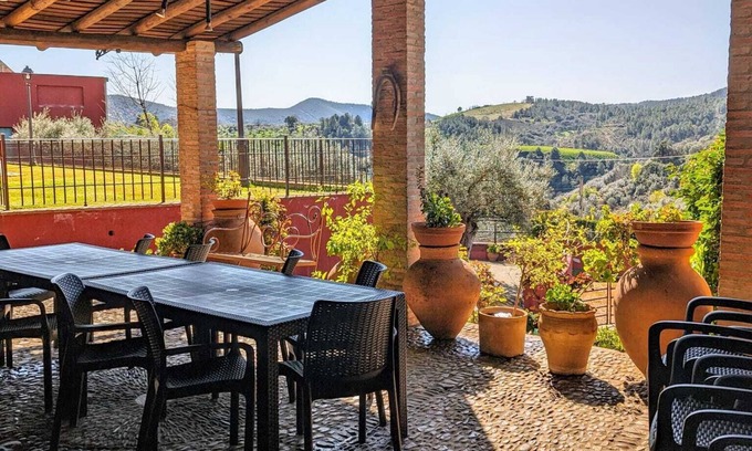 Guadalupe Villa | Gîte rural (location complète) El Descanso del Peregrino pour 14 personnes