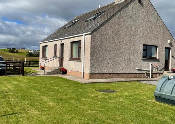 Back Maison | Self Catering house with lovely sea views, 44 Back