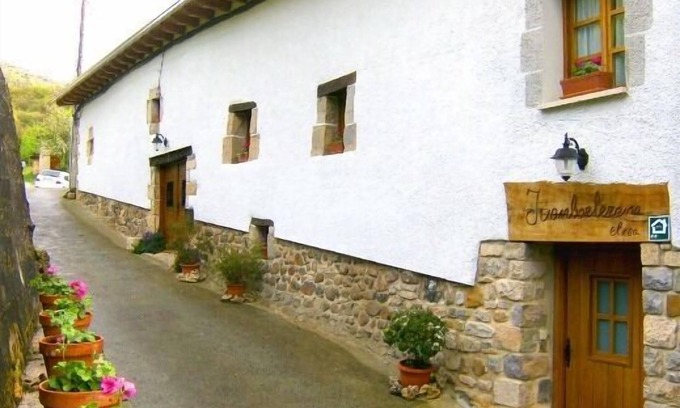 Ollo Cottage | Gîte Juanbarterena pour 10 personnes