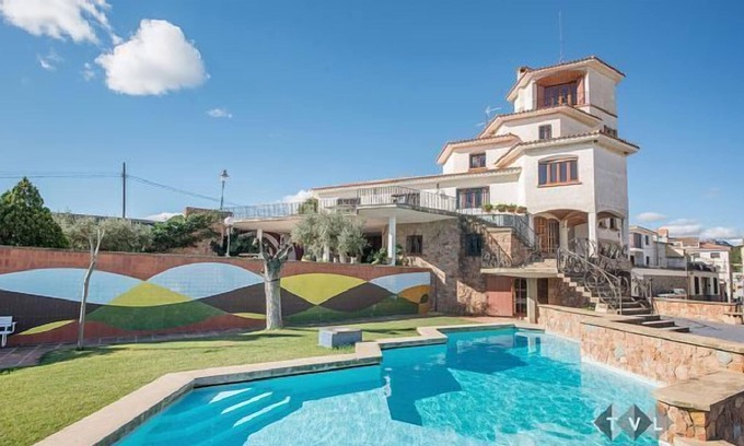 Riudecanyes Cottage | Gîte rural (location) La Guaita pour 16 personnes