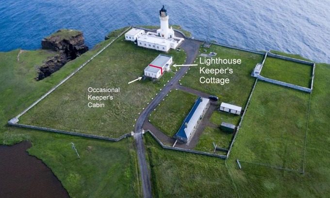 Wick Maison | Self-catering Lighthouse Keeper's Cottage on the NC500