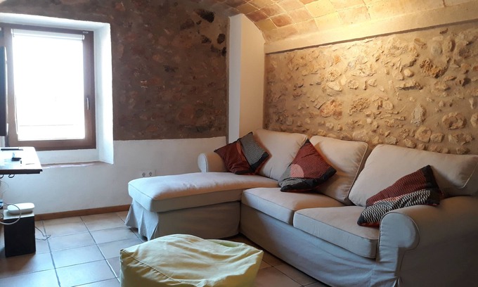 Albons Cottage | Gîte Turisme Rural Cal Pastor d'Albons pour 6 personnes