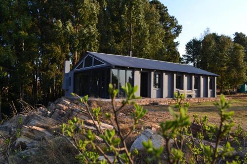 Dullstroom Appartement | Self Catering Unit - Meadow Mist