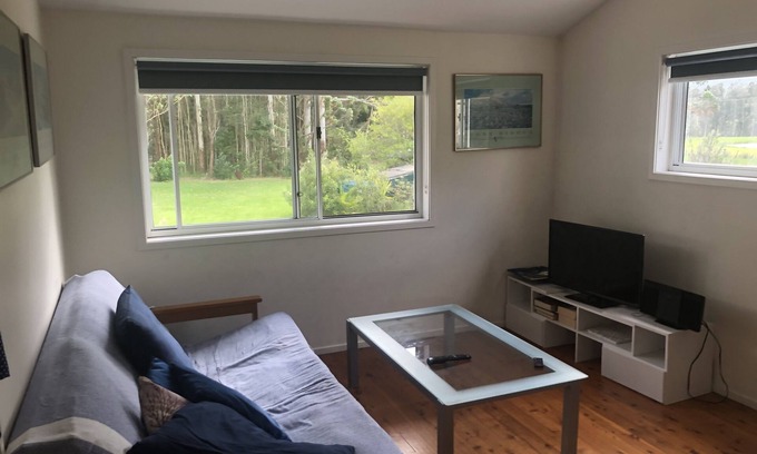 Charlotte Bay Appartement | Self Contained Apartment