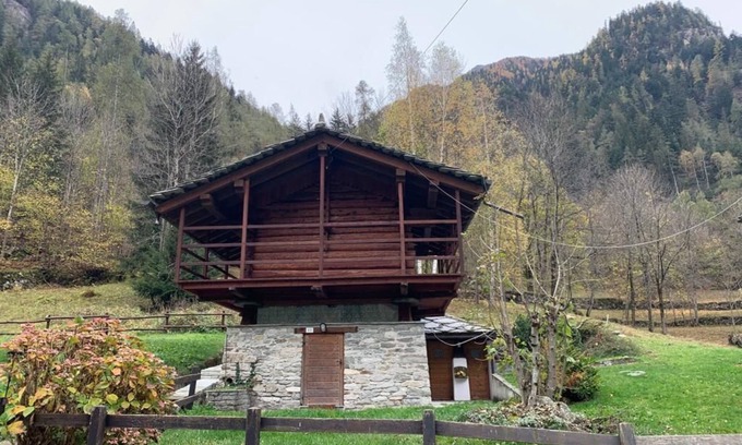 Gaby Chalet De Ski | Self-contained chalet with garden and all amenities. Preference x seasonal rental