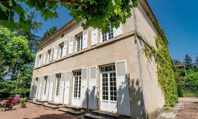 Romans-sur-Isere Appartement | Appartement indépendant dans une magnifique propriété