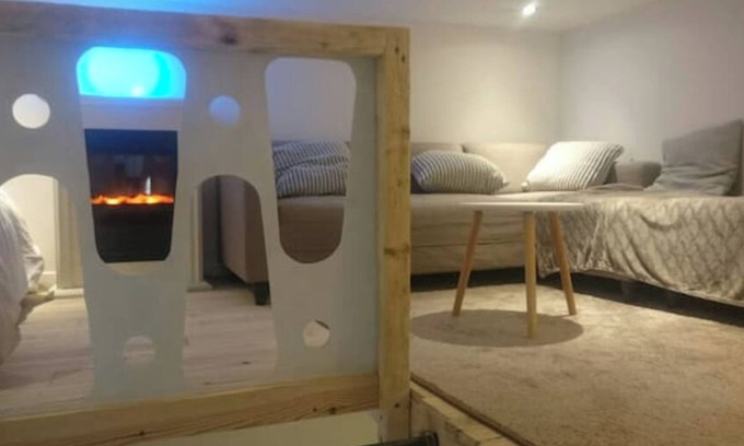 Vergeze Appartement | Studio indépendant avec jardin proche mer
