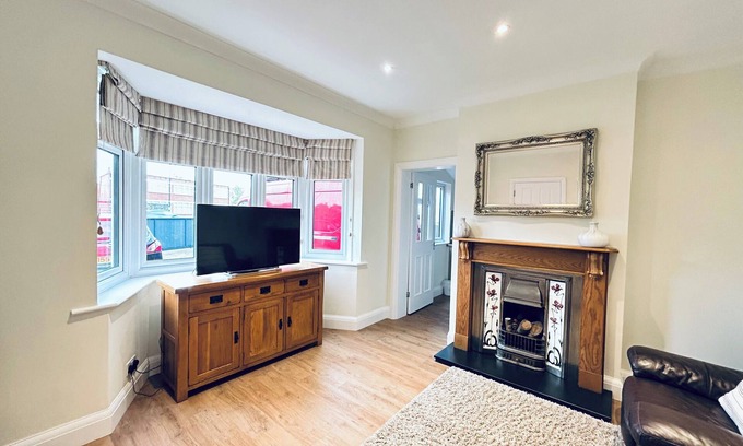 Sutton West Appartement | Self-contained Suite inside the House