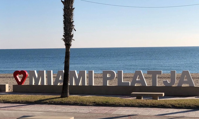 Miami Platja Cottage | MAISON JUMELÉE AVEC PISCINE COMMUNAUTAIRE À 400 MT DE PLAYA CRISTAL
