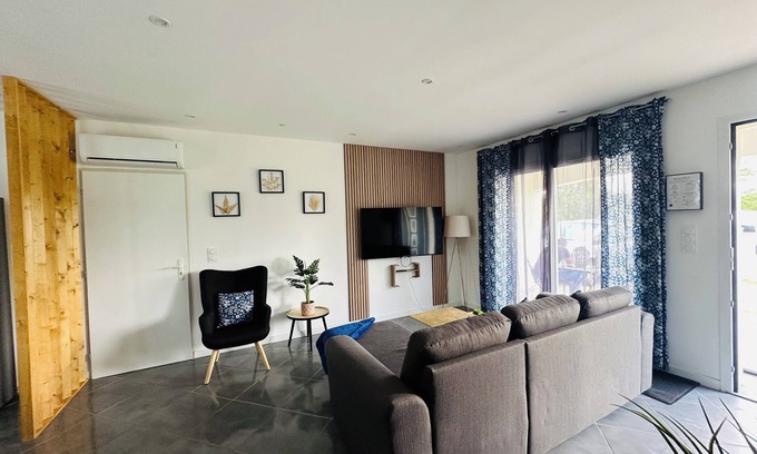 Tonneins Maison | Maison jumelle ELM Wifi Paisible Idéal séjour Famille, Amis et travail