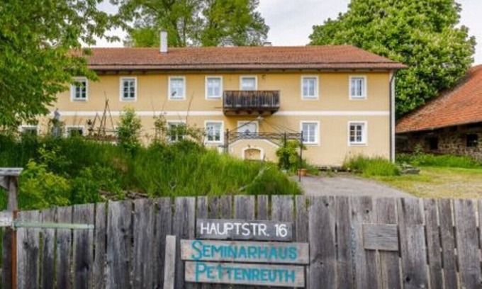 Bernhardswald Appartement | Seminarhaus Pettenreuth - Apartment DG3