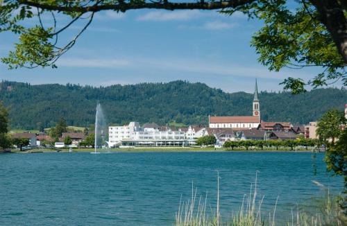 Unterageri Hôtel | SeminarHotel am Ägerisee